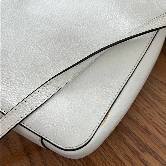 Michael Kors Optic White Leather Jet Set Travel Messenger Bag Purse - Picture 6 of 6